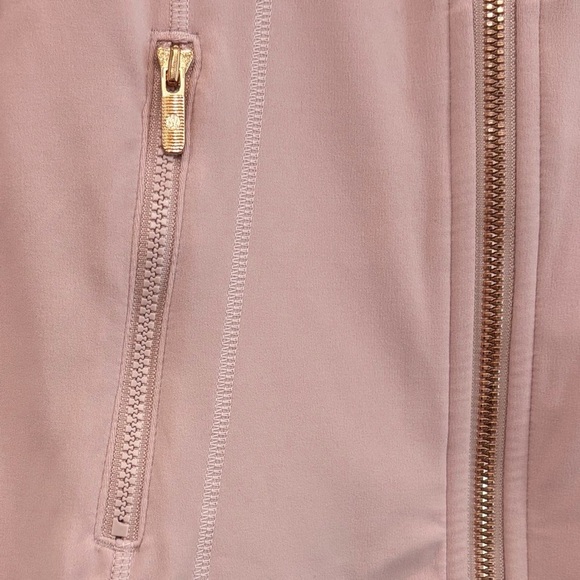 NWT Lululemon Define Jacket *Nulu In Pink Haze/Rose Gold Size 6 - Picture 5 of 12